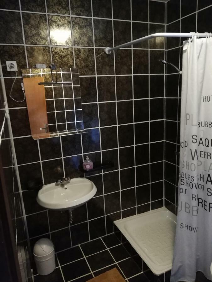 Apartmani Laura Trogir Buitenkant foto